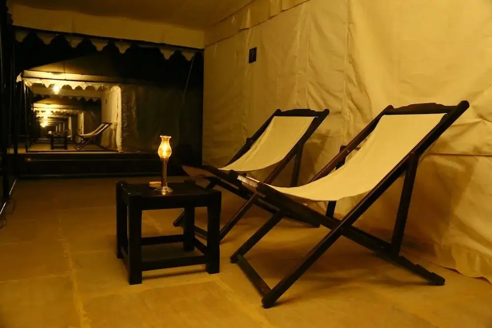 Khiyansaria: Hariyali Dhani Camps and Resorts