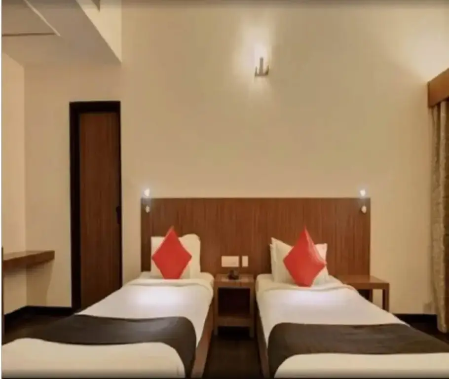 Хубли: The Hans Hotel - Hubli