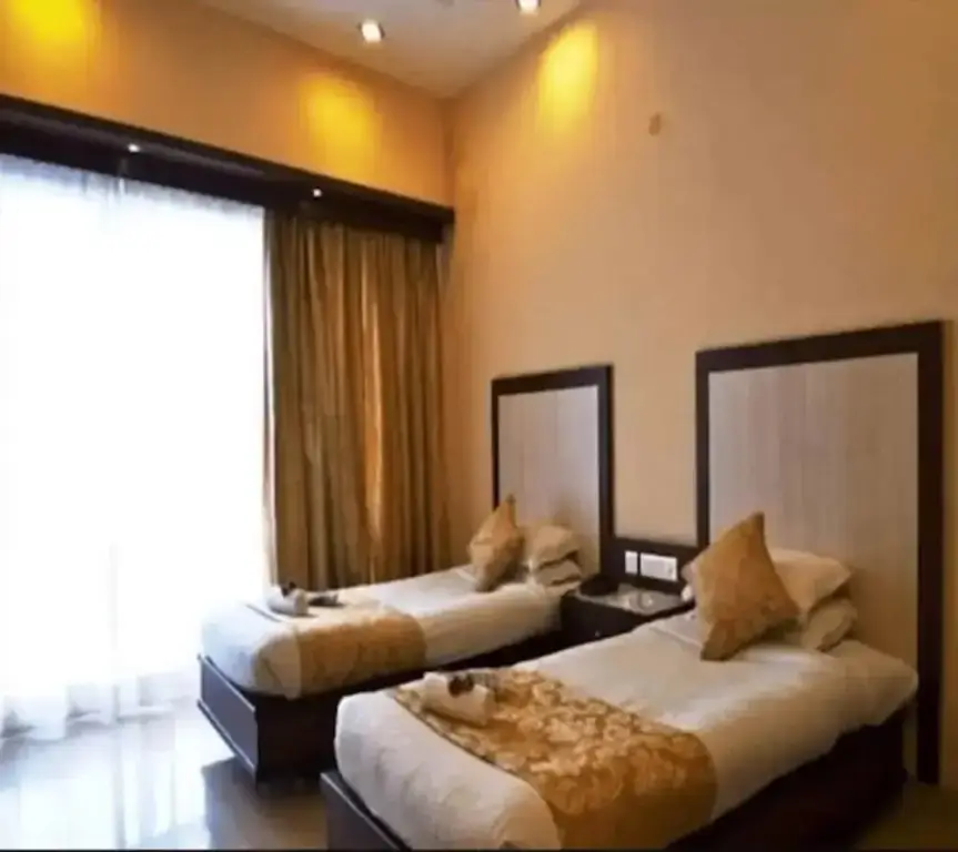 Хубли: The Hans Hotel - Hubli