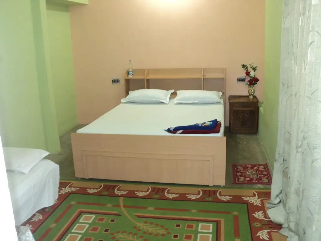 Колката: Royal Guest House