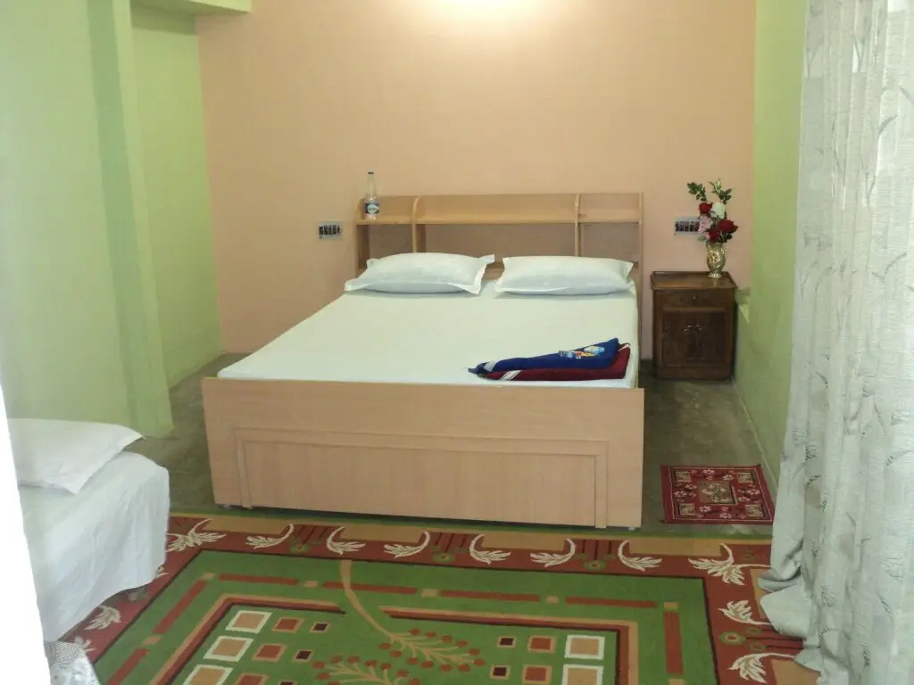Колката: Royal Guest House