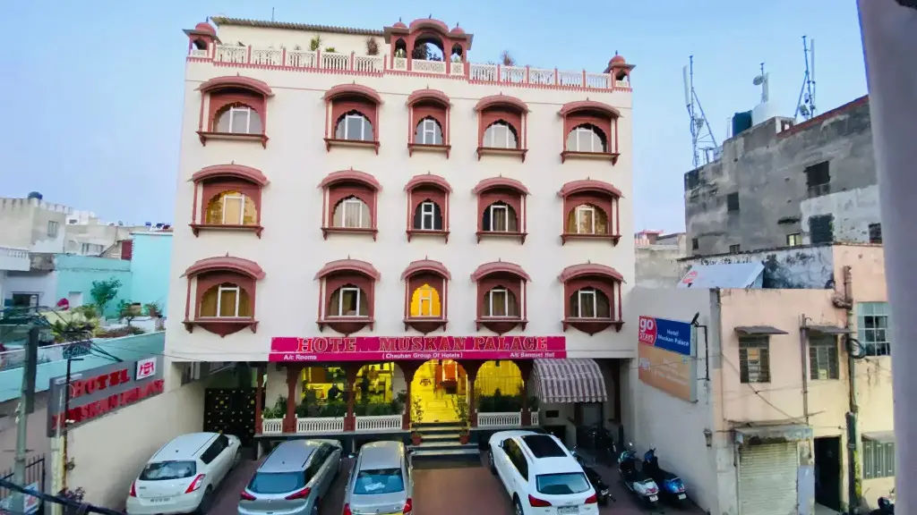 Джайпур: Hotel Muskan Palace
