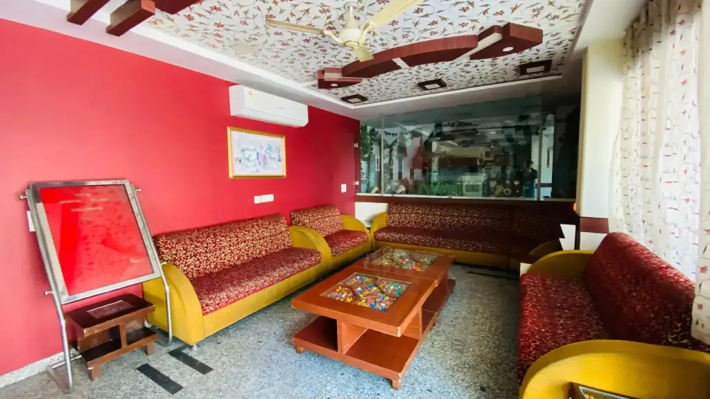 Джайпур: Hotel Muskan Palace