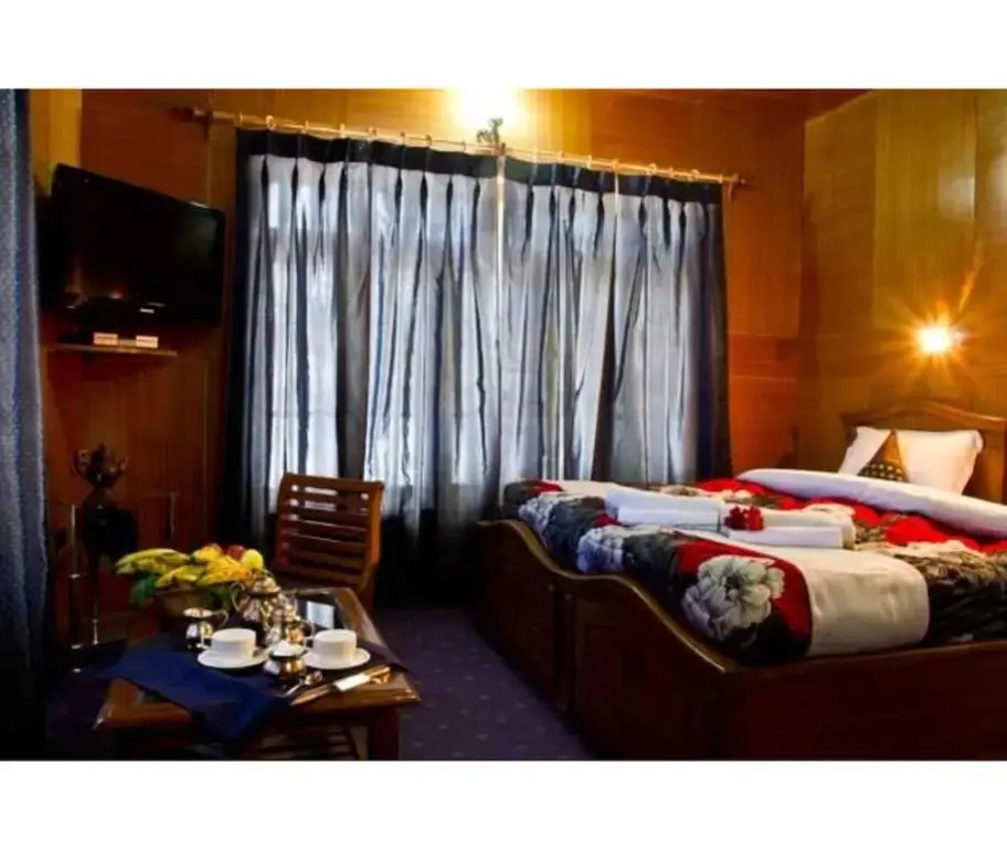 Лех: Hotel Rafica