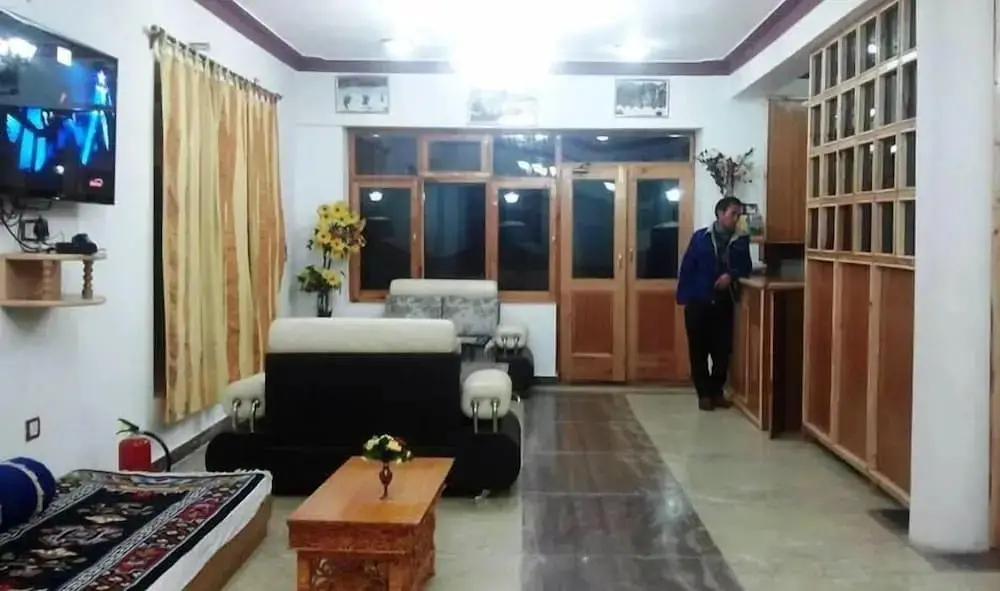 Лех: Hotel Rafica