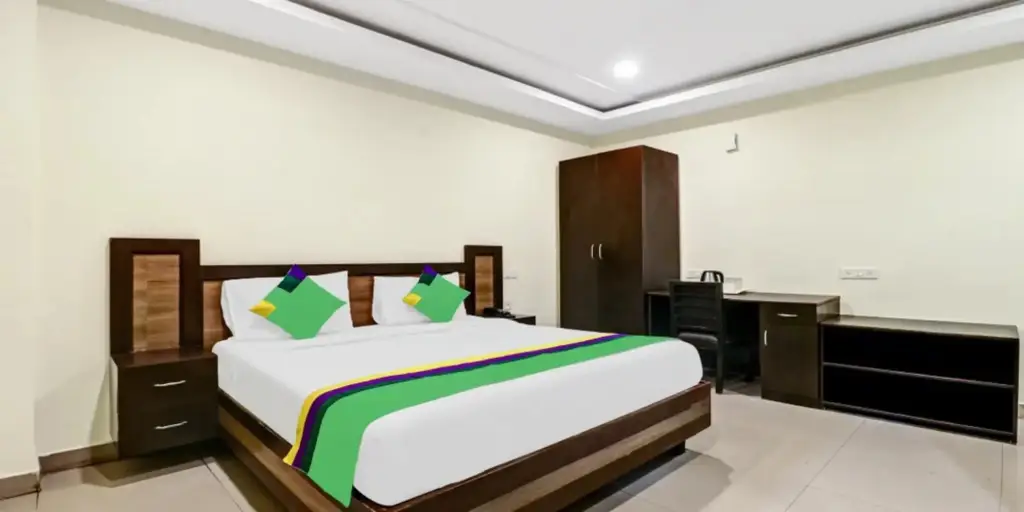 Бангалор: FabHotel Bharini Electronic City