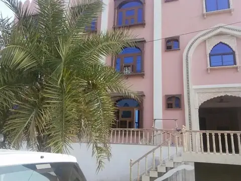 Pink Palace Guest House — фото 1