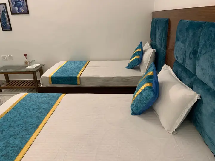 Катра: Hotel Maha Luxmi Palace