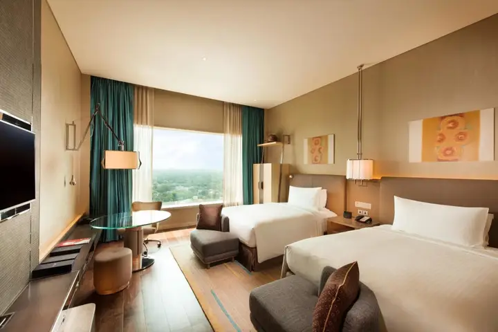 Пуна: Conrad Pune by Hilton