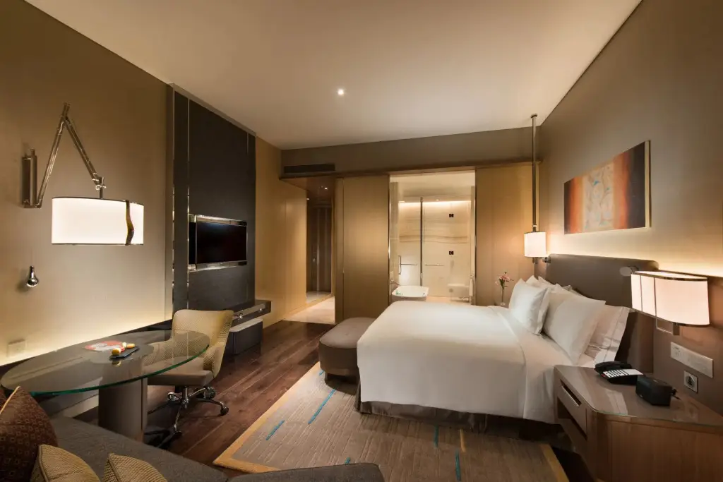 Пуна: Conrad Pune by Hilton