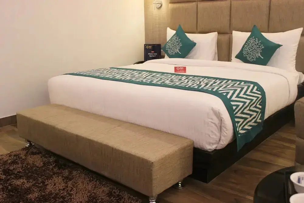 Дехрадун: Hotel Sandstone