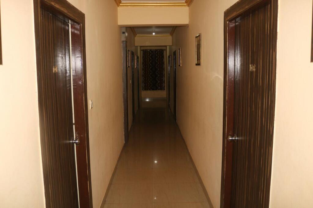 Бага: Krish Holiday Inn Baga