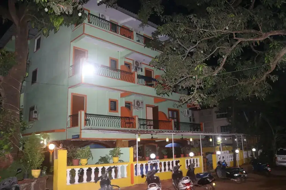 Бага: Krish Holiday Inn Baga