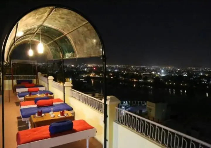 Удаипур: Ambavgarh Palace