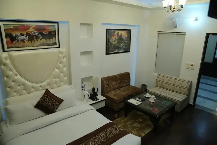 Rohtak: The Mirage Palace