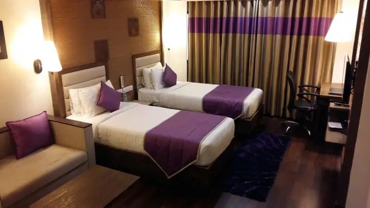 Вадодара: Pride Biznotel Vadodara