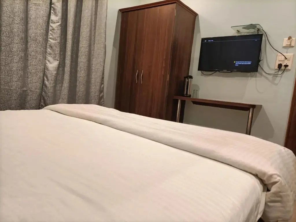 Удджайн: Hotel Paradise Residency