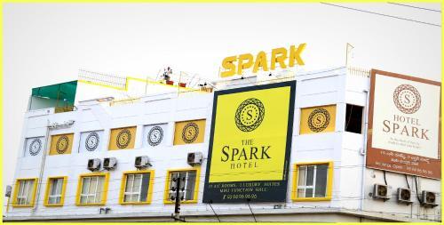 Hotel Spark — фото 1