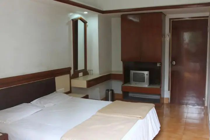 Пуна: Hotel Raj Mahal