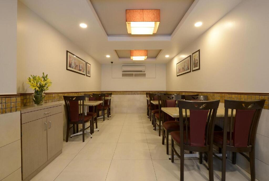 Пуна: Hotel Raj Mahal
