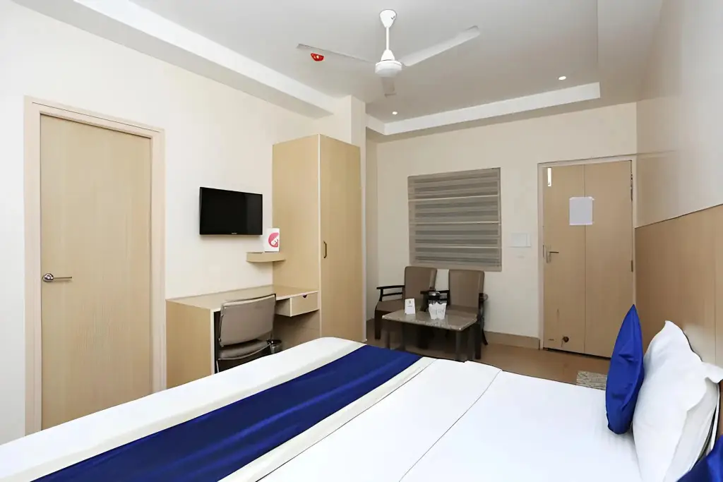 Канпур: Hotel Malik Residency
