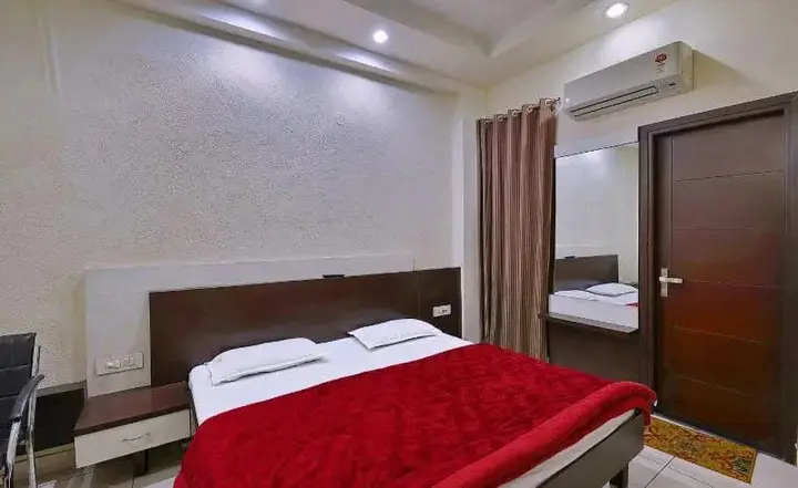 Лудхиана: Hotel City Lite