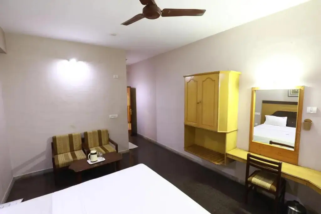 Тирруччираппалли: Hotel Mayas