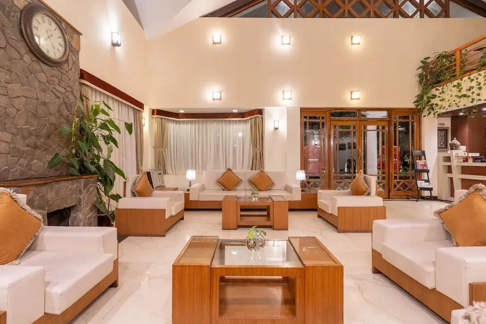Summit Lillium Hotel & Spa — фото 1