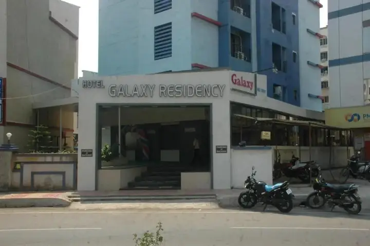 Тхане: Hotel Galaxy Residency