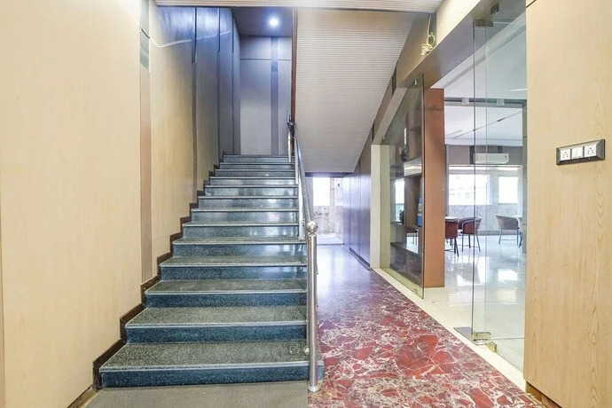 Нагпур: Hotel Rahul Palace by OYO Rooms