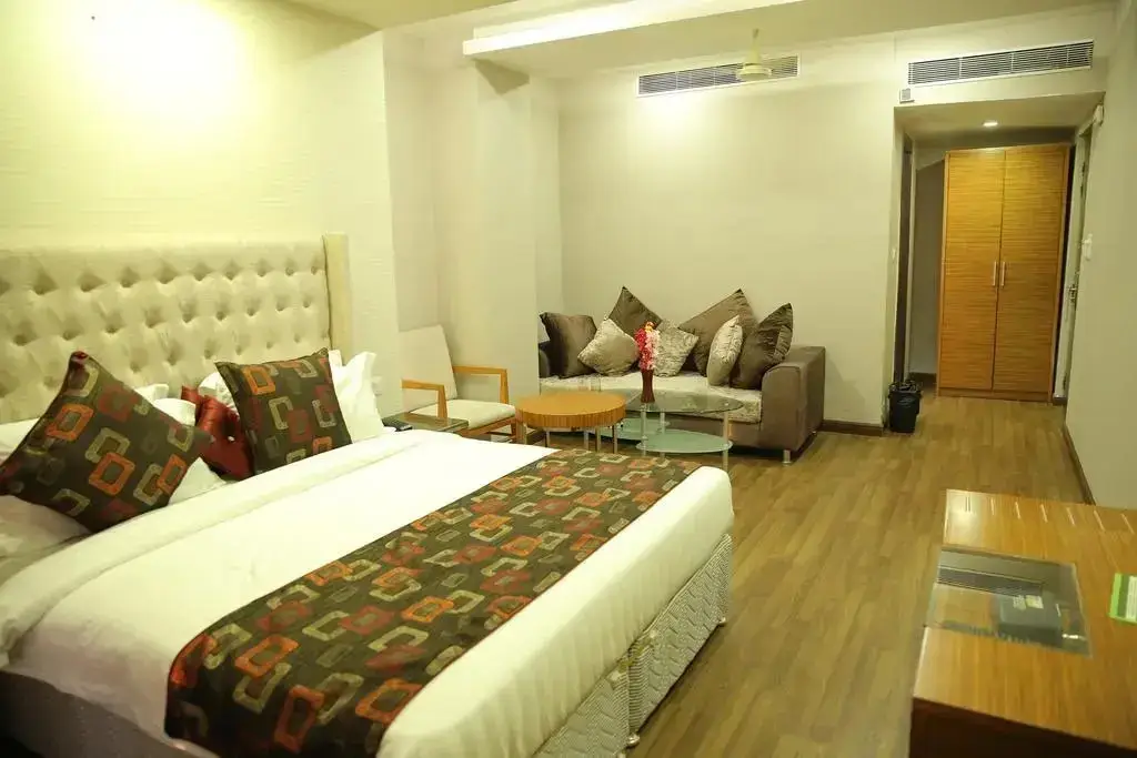 Крепость Ramnagar: Hotel SV