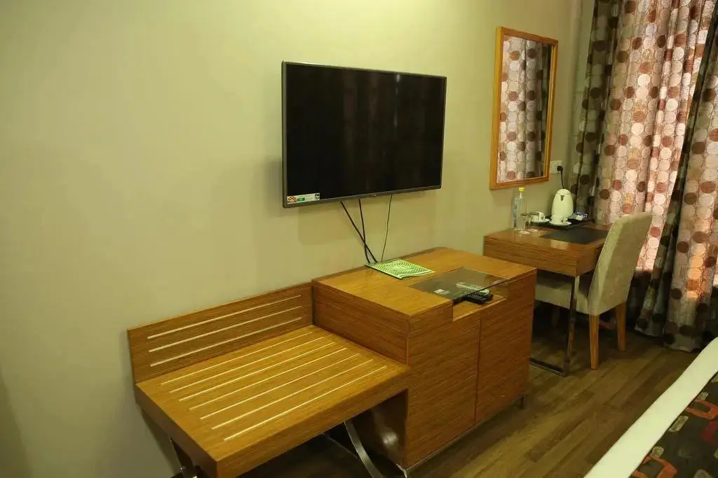 Крепость Ramnagar: Hotel SV