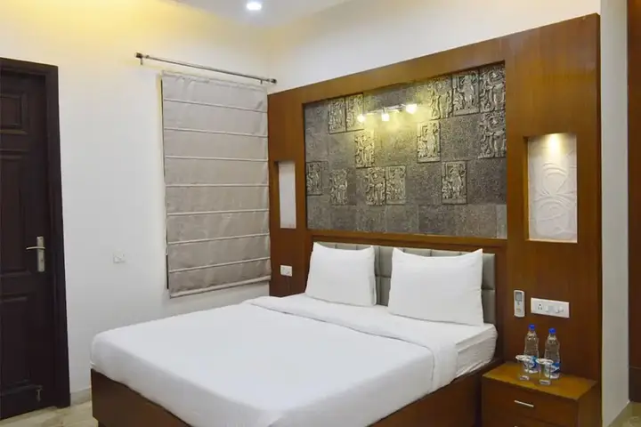 Гуруграм: When In Gurgaon - Service Apartments near Medanta Medicity