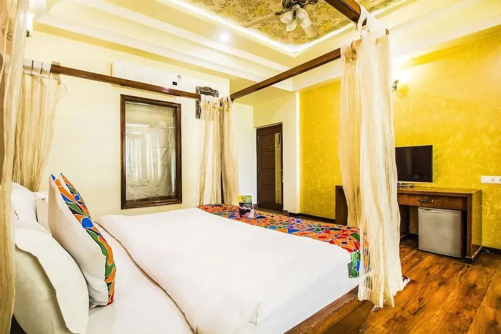 Джайпур: Golden Sands By One Hotels