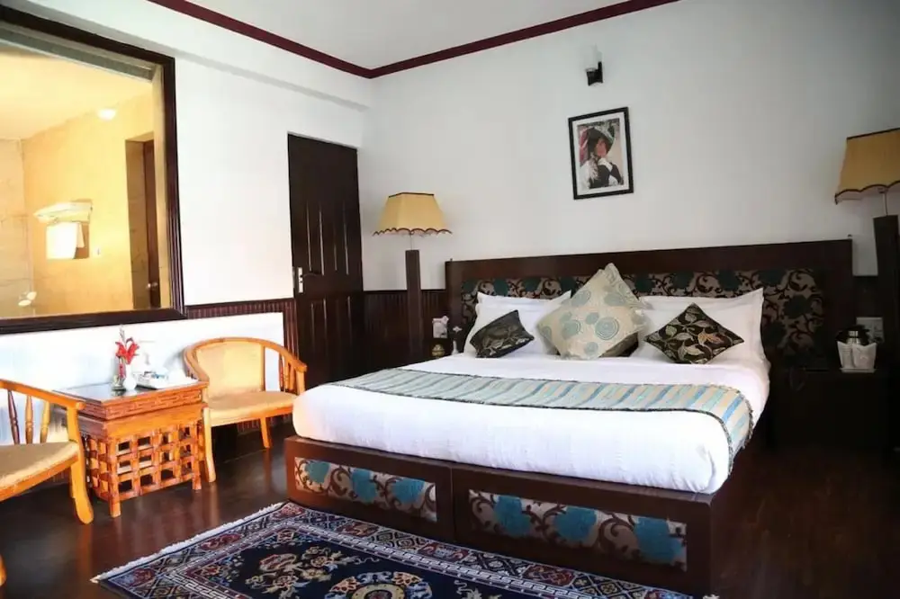 Лех: TIH Hotel Shangrila-Ladakh