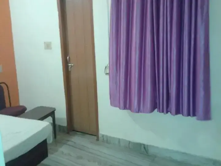 Сарнатх: 16 Mani Guest House