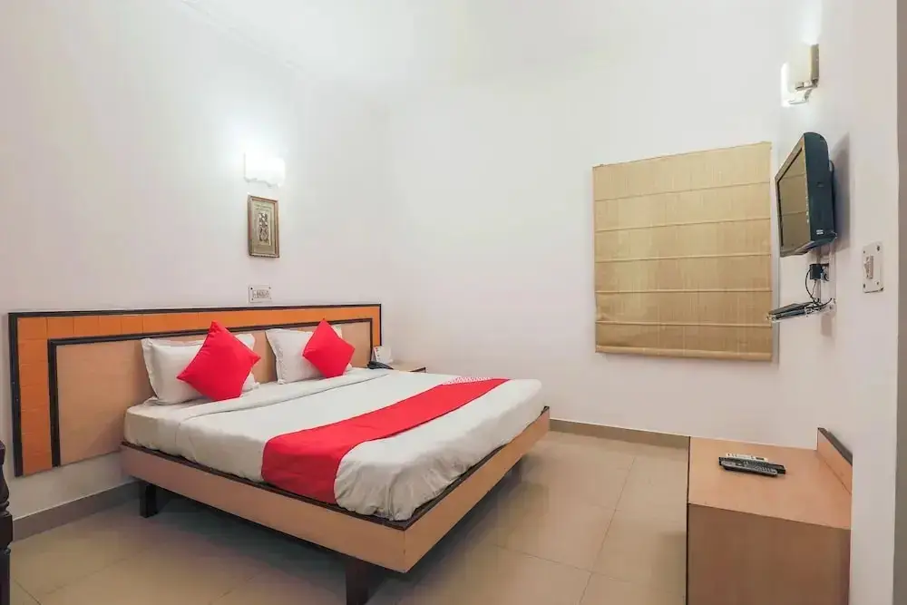 Нью-Дели: OYO Rooms Defence Colony A Block