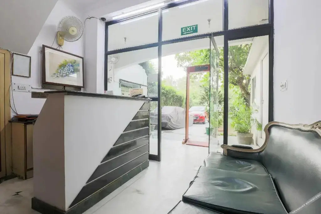 Нью-Дели: OYO Rooms Defence Colony A Block