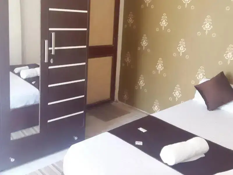 Мумбаи: Executive Kalpataru - Service Apartment