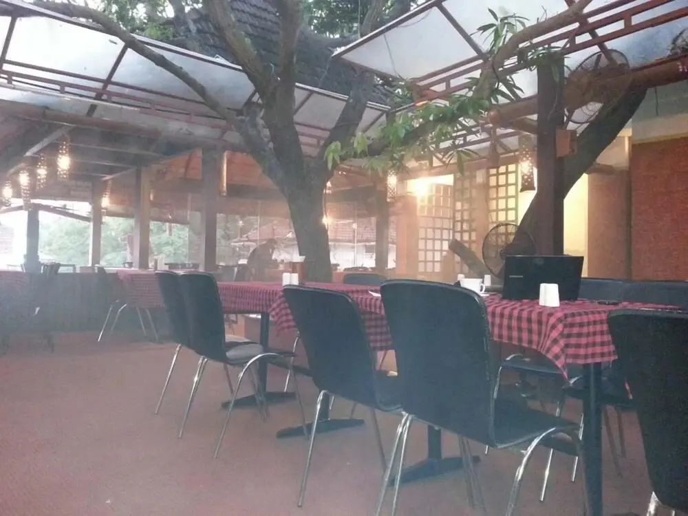 Коччи: The Mango Tree Inn
