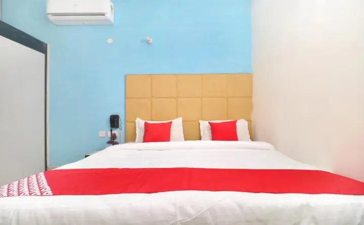 Зиракпур: Hotel Shine Broadway