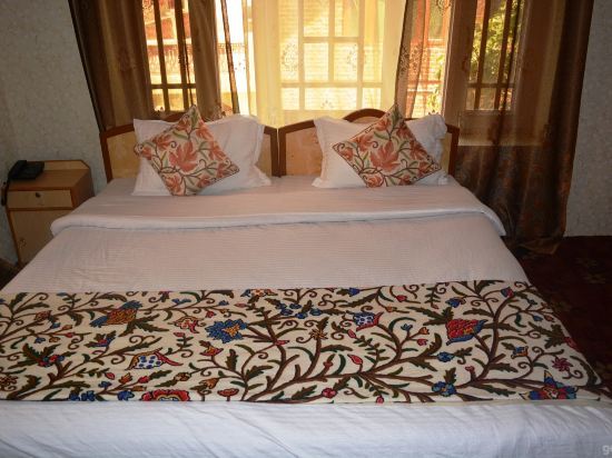 Шринагар: Hotel Bakhtawar