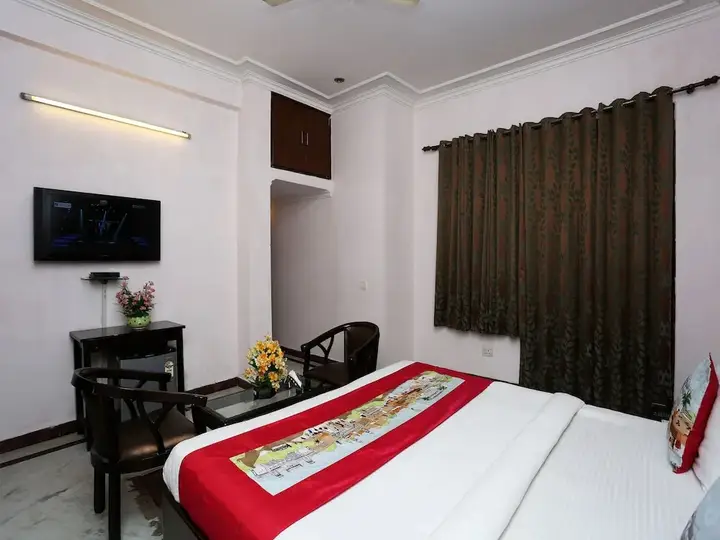 Гуруграм: OYO 306 Hotel Staayy Inn
