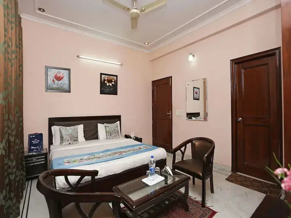 Гуруграм: OYO 306 Hotel Staayy Inn