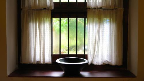 Pudukad: Clayfingers - Art Cottages