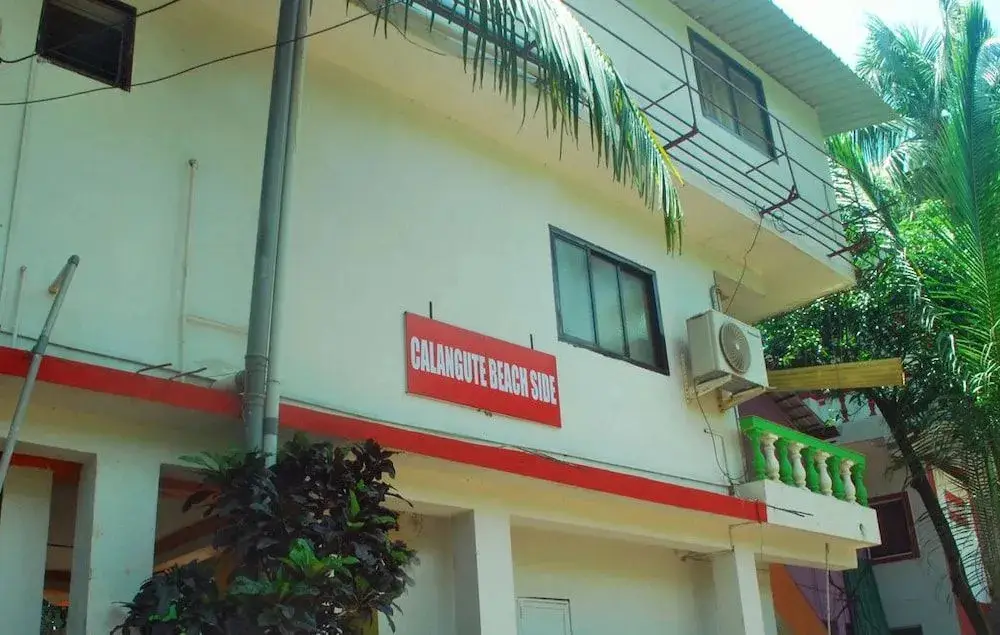 Calangute beach side hotel — фото 1