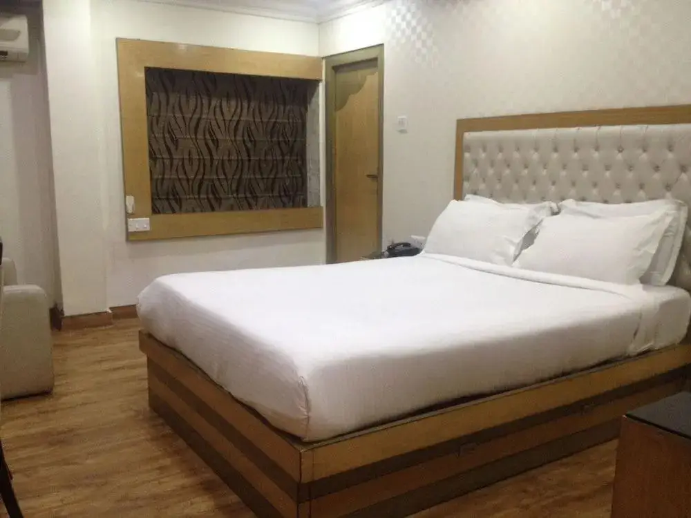 Колката: Ashreen Guest House