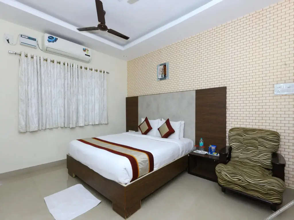 Ченнаи: OYO 5045 Apartment NKS Leo Inn