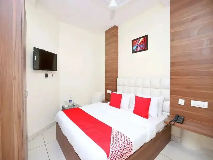 Зиракпур: OYO Rooms Zirakpur Bus Stand