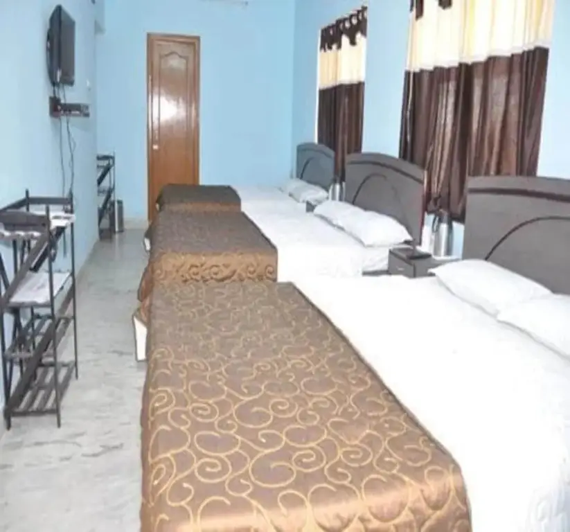 Джайпур: Jypore Saffron Inn & Suites